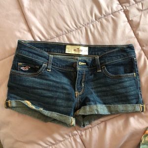 Hollister jean shorts